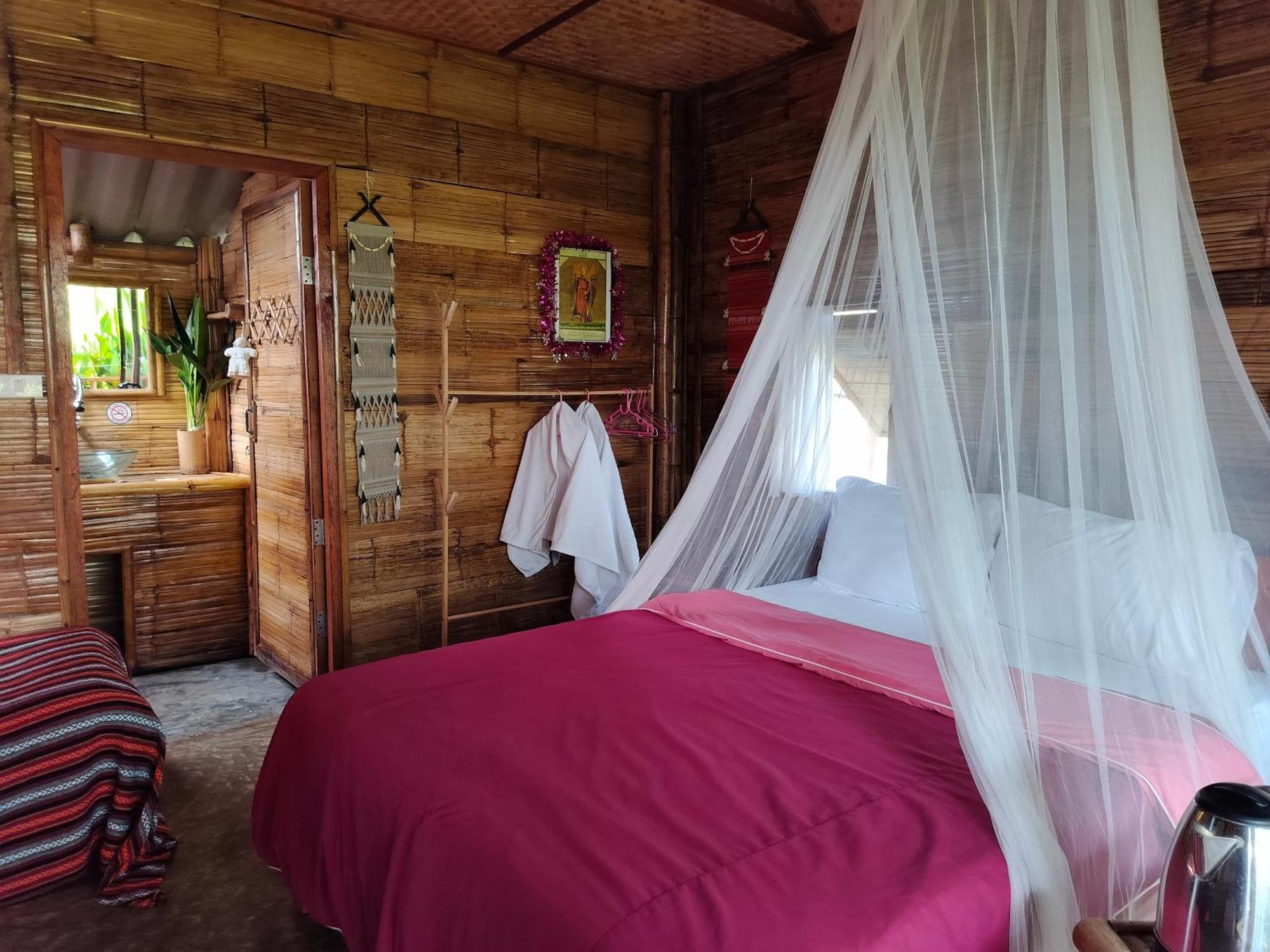 Tulip Resort Pai Bagian luar foto