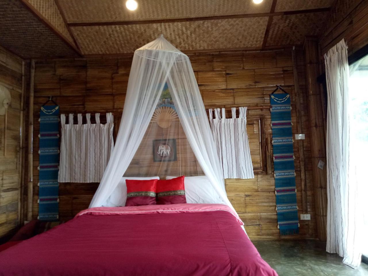 Tulip Resort Pai Bagian luar foto